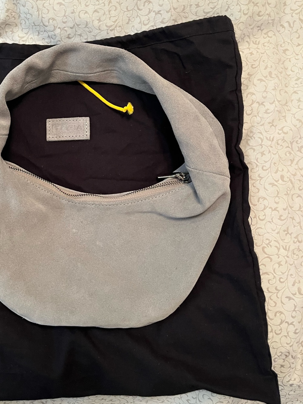 100% Suede Rounded Purse - Picture 9 of 13